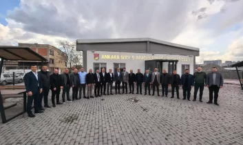 Ankara Kent Konseyi Heyetinden Ankara Servis Aracı İşletmecileri Esnaf Odası Başkanı İlyas Aktürk’e tebrik ziyareti
