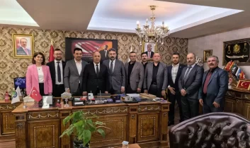 Ankara Kent Konseyi ile Ankara Oto Sanatkarları Esnaf Odası arasında yeni dönem iş birliği mesajı!