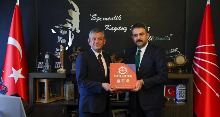 Ankara Kent Konseyi’nin “seyir Defteri” CHP Genel Başkanı Özgür Özel’e takdim edildi