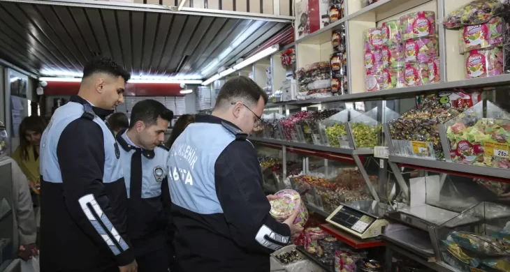 Ankara Zabıtası sağlıklı ve güvenilir gıda için sahada