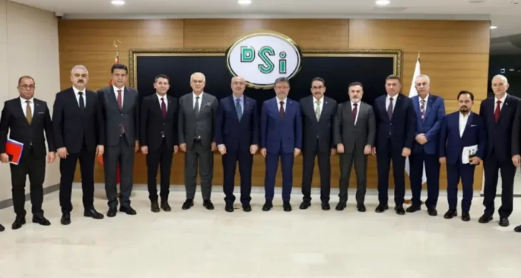 MHP Adana Heyeti Ankara’da Bakanlarla görüştü