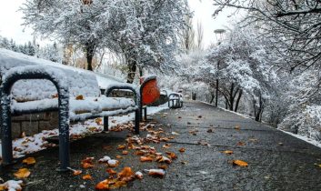Kar ve soğuk hava yurt genelinde yaşamı zorlaştırıyor