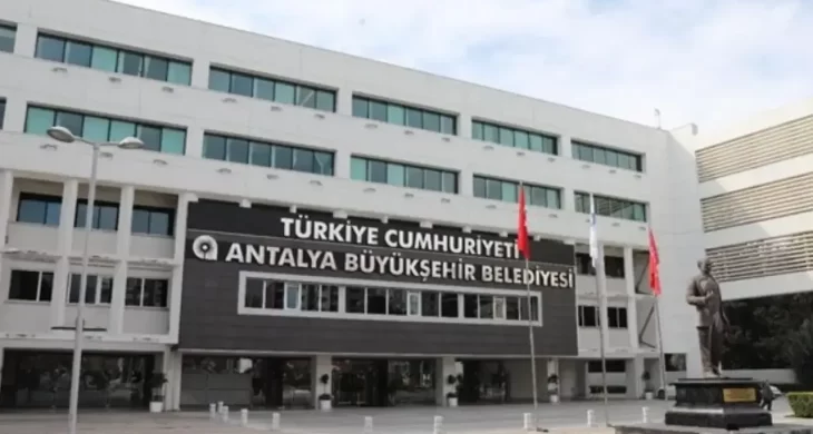Antalya Büyükşehir Belediyesi’ne rüşvet soruşturmasında yeni gözaltılar