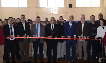 Antalya Serik’te Ebru-hat ve naht sanatı sergisi