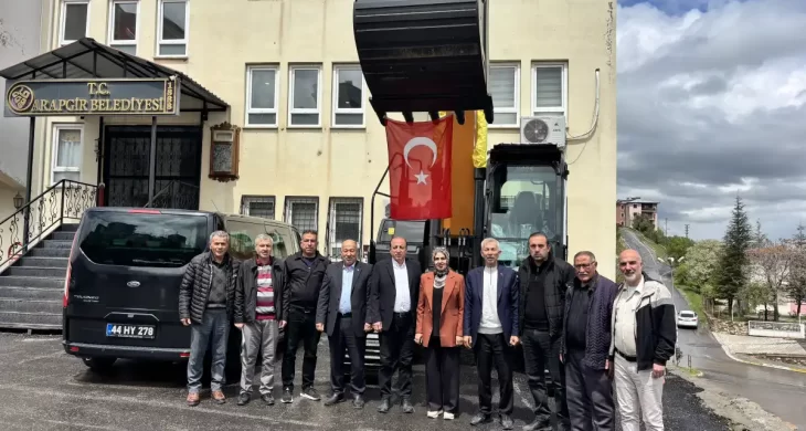 Arapgir Belediyesi’ne TBB’den iş makinesi desteği