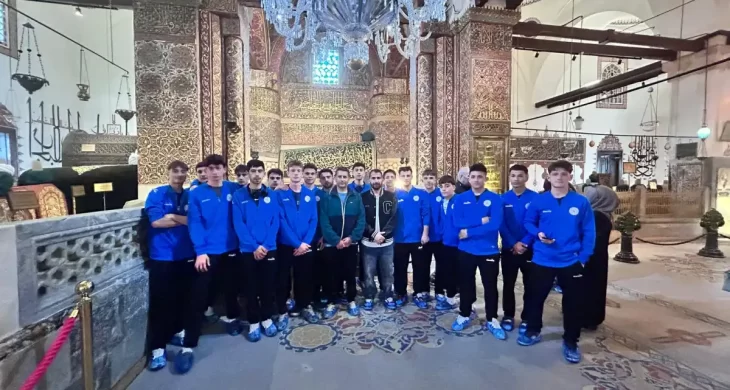 Ardeşen Anadolu İmam Hatip Lisesi öğrencileri Karadeniz Şampiyonu oldu