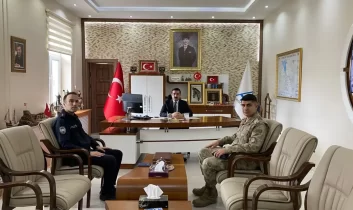 Arpaçay’da bayram tedbirleri ve sokak hayvanları masaya yatırıldı