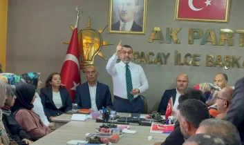 Arpaçay’da teşkilat çalışmaları ve yatırımlar masaya yatırıldı