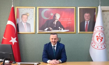 Artvin kapalı yüzme havuzu yenilendi