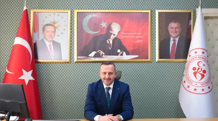 Artvin kapalı yüzme havuzu yenilendi