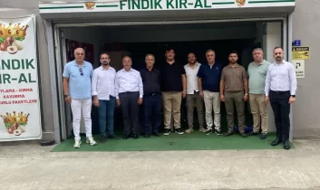 Artvin Ticaret Borsasından fındık üretim tesisine ziyaret