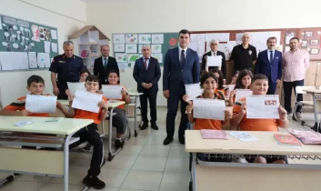 Artvin’de 22 bin 592 öğrenci karne heyecanı yaşadı