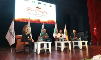 Artvin’de bal Çalıştayı düzenlendi