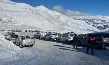 Artvin’de çığ altında kalan çoban 3 gündür aranıyor