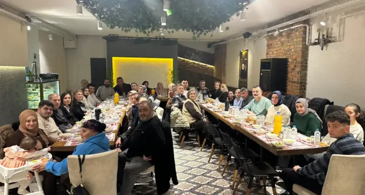 Artvin’de taksici esnafı iftarda buluştu