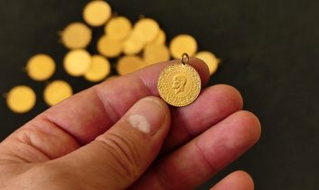 Asgari ücretle alınabilecek gram altın sayısı 7’den 4’e düştü