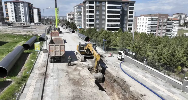 ASKİ’den Sincan ve Etimesgut’un su altyapısına neşter