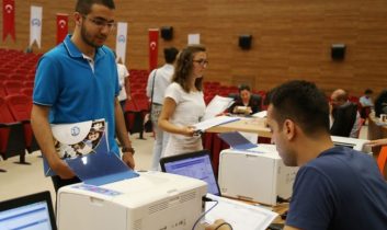 Elektronik Kayıt Öğrencilerin İşlerini Kolaylaştırdı
