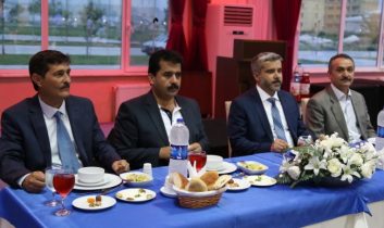 Asü Ailesi Geleneksel İftar Yemeğinde Buluştu