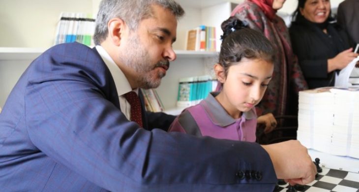 ASÜ Üçüncü Kütüphaneyi Alayhan Köyüne Kurdu