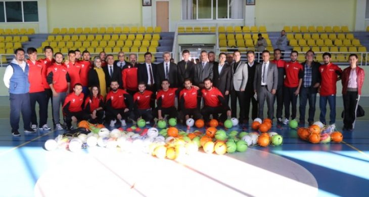 Futboldaki Genç Yetenekleri ASÜ’lüler Tespit Edecek