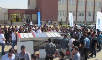 Mühendislik Öğrencilerine Uygulamalı Eğitim