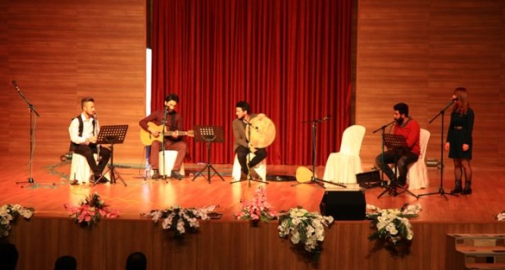 ASÜ İçin Çal Grubu Öğretmenler İçin Sahneye çıktı