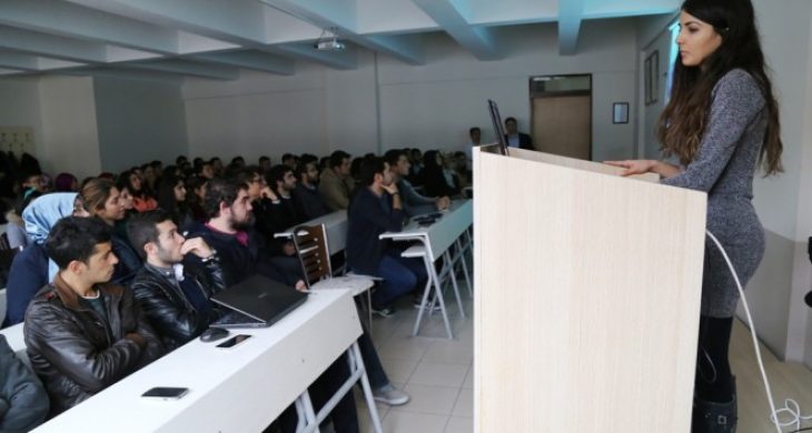 ASÜ Öğrencilerine Mobil Yazılım Eğitimi