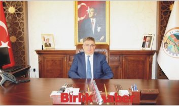 Vali Pekmez’in “5 Aralık Dünya Kadın Hakları Günü” Mesajı