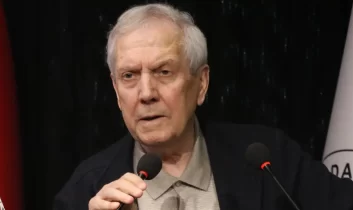 Aziz Yıldırım: Fenerbahçe için yol ayrımındayız