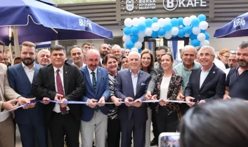 Bursa’da Sosyal Belediyecilik Büyüyor: B Kafe’nin 9. Şubesi Açıldı