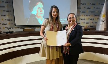 İzgü, Bölge Koordinatörü oldu