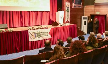 Ankara Büyükşehir Belediyesi üreticinin yanında:Kışlatmadan, ilkbahara arıcılıkta koloni yönetimi eğitimi