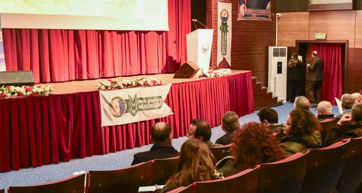 Ankara Büyükşehir Belediyesi üreticinin yanında:Kışlatmadan, ilkbahara arıcılıkta koloni yönetimi eğitimi