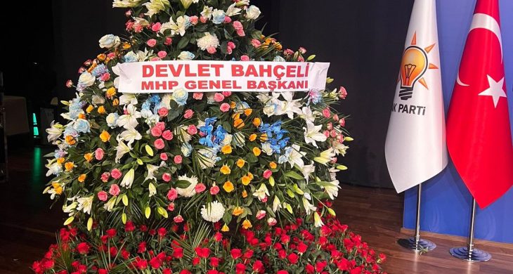 Bahçeli’den AK Parti’nin 24. kuruluş yıl dönümüne özel çiçek hediyesi