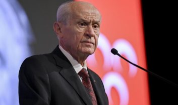 Bahçeli: “Terörsüz Türkiye hedefinde siyasi ihtilaf söz konusu değildir”