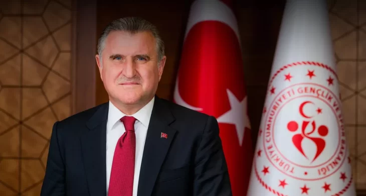 Bakan Bak: Rize’de spor yatırımlarını artırarak sürdürüyoruz