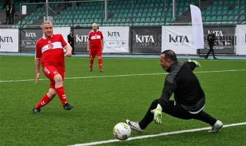 Bakan Bak ‘tan Gösteri Maçında 2 Gol