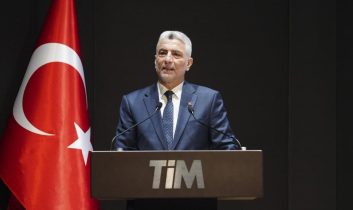 Bakan Bolat: 2030’da 500 milyar dolar ihracata ulaşmak elimizde