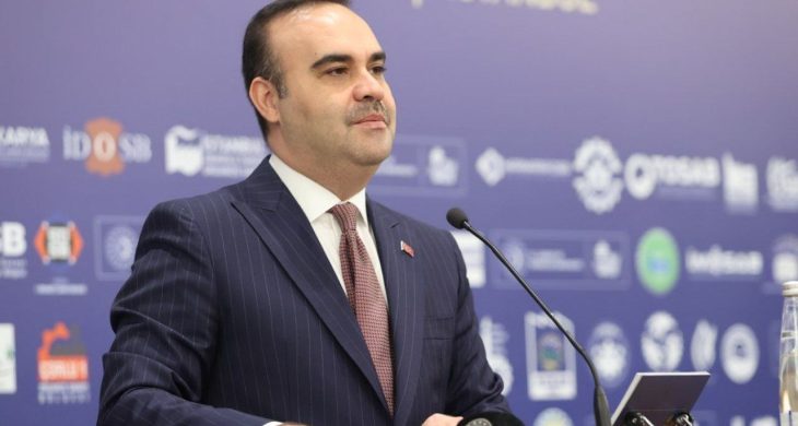 Bakan Kacır: Türkiye-Mısır ticaretinde 15 milyar dolarlık hedef için adımlar sürecek