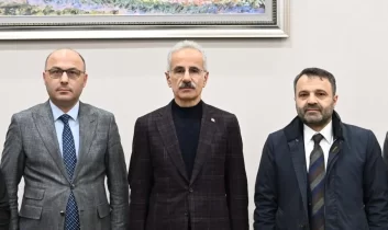 Bakan Uraloğlu BHA’ya konuştu: Trabzon ruhunu Başkent’te taşıdık