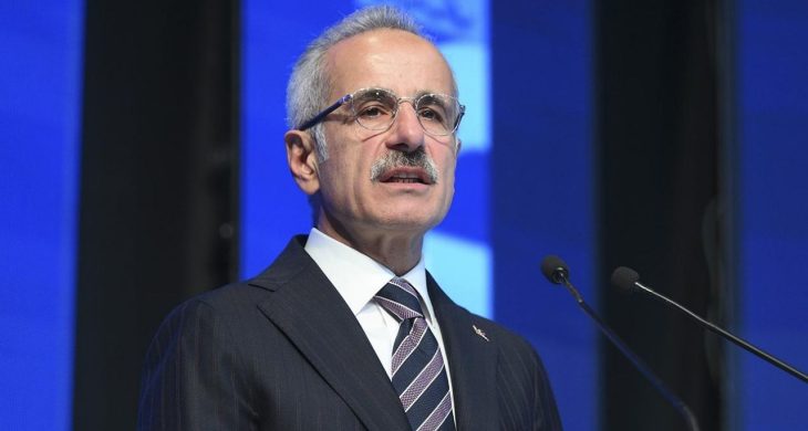 Bakan Uraloğlu: Zararlı içeriklere karşı daha sıkı dijital denetim geliyor