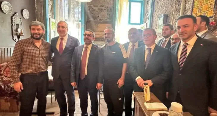 Bakan Vedat Işıkhan’dan “Çırak” filmi setine ziyaret