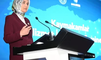 Bakan Yardımcısı Yiğitbaşı, Erzurum’da Kaymakamlarla buluştu