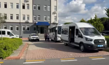 Bakanın adını kullanıp “davanızı çözeriz” diyen sahte MİT’çilere operasyon