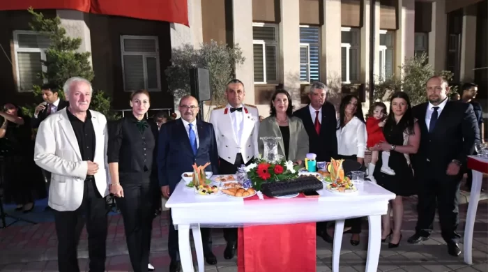 Balıkesir’de 104’üncü yıl resepsiyonu