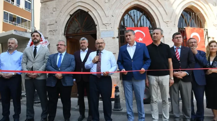 Balıkesir’de Karesi Bey Türbesi açıldı