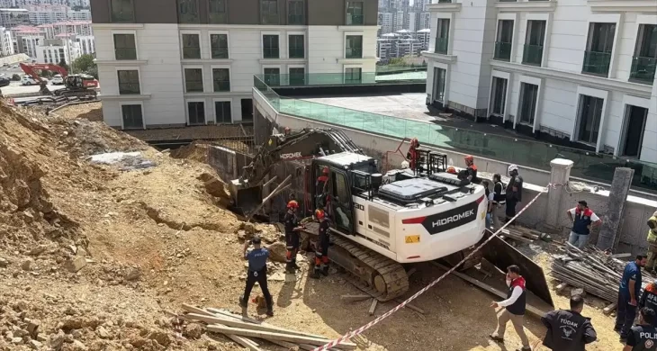 Başakşehir’de inşaat alanında göçük: 2 işçi kurtarıldı, 1 işçi aranıyor
