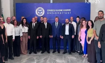 Başbakan Ünal Üstel’den Onbeş Kasım Kıbrıs Üniversitesi’ne ziyaret