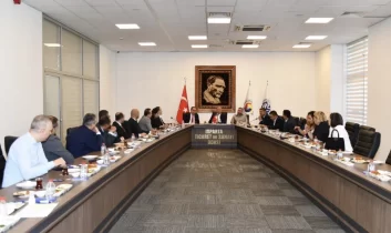 Başkan Çelik banka temsilcileriyle buluştu: İş dünyasının finansman talepleri masaya yatırıldı